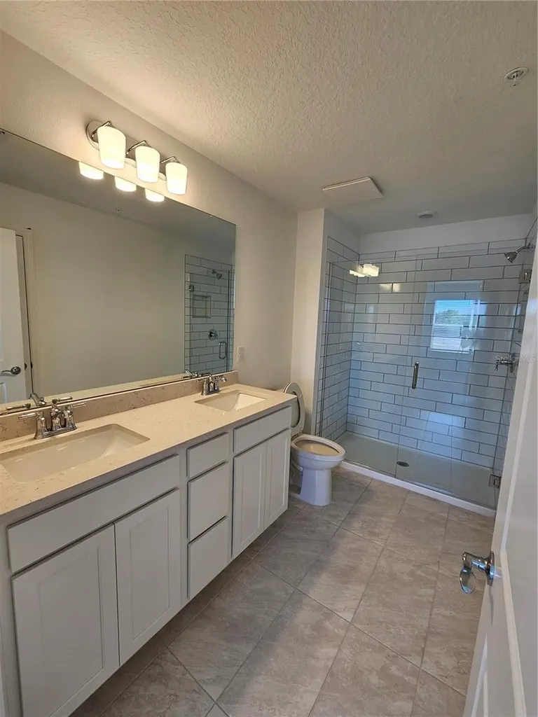 11483 Harboview Street Orlando FL 32832