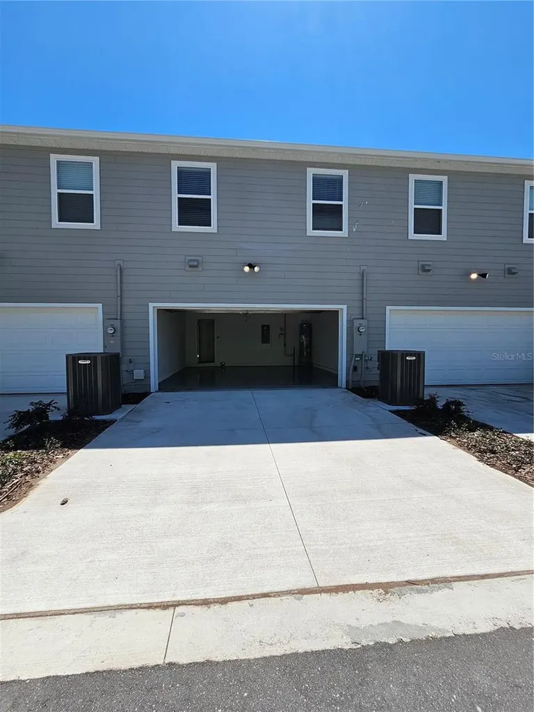 11483 Harboview Street Orlando FL 32832