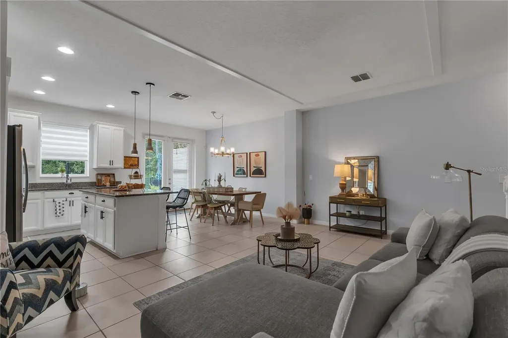 4438 Gumbo Limbo Drive Orlando FL 32822