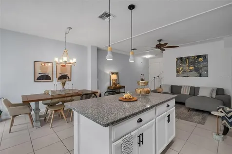 4438 Gumbo Limbo Drive Orlando FL 32822