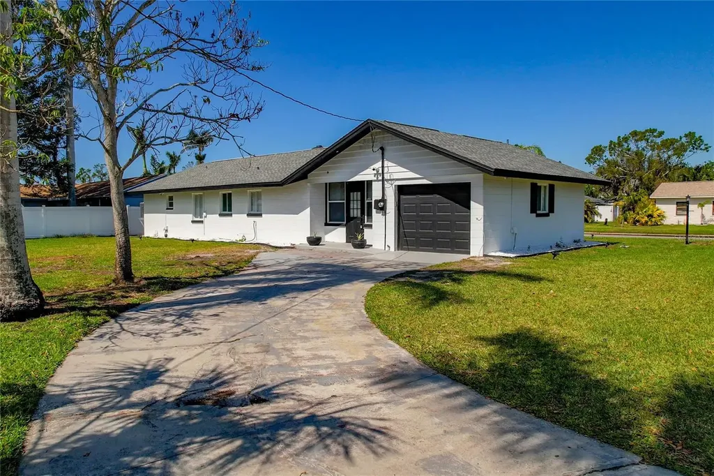 1838 1st Avenue E Bradenton FL 34208
