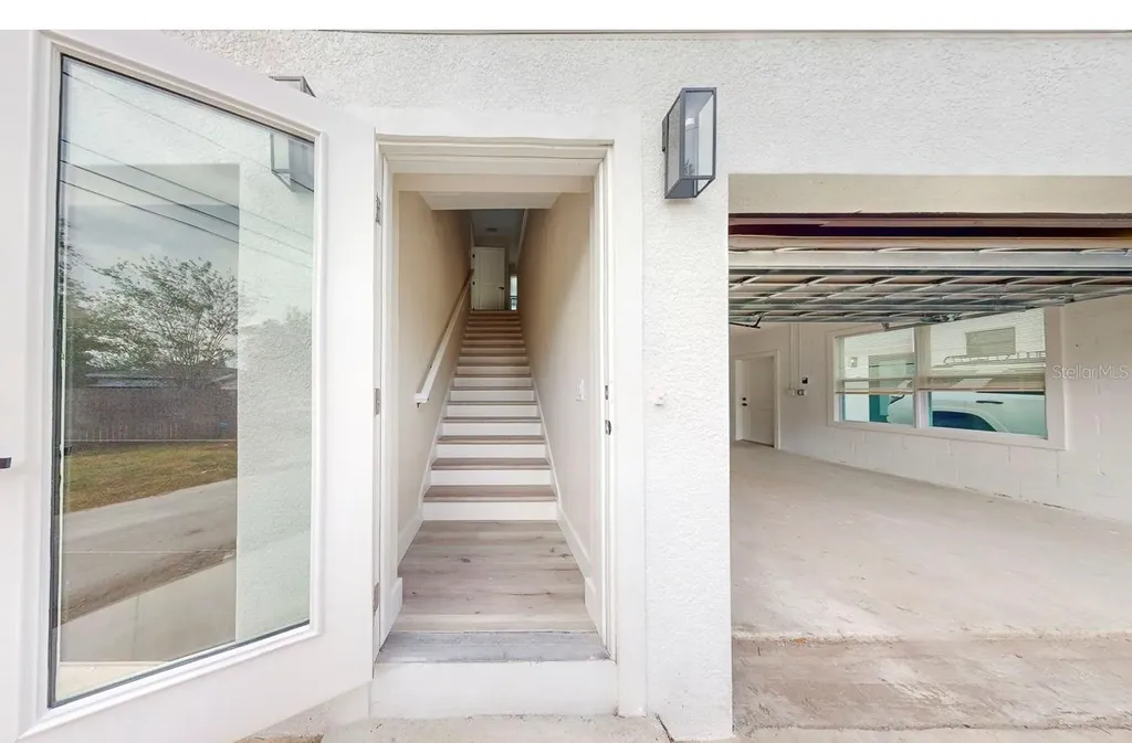 5112 3rd Avenue N St Petersburg FL 33710