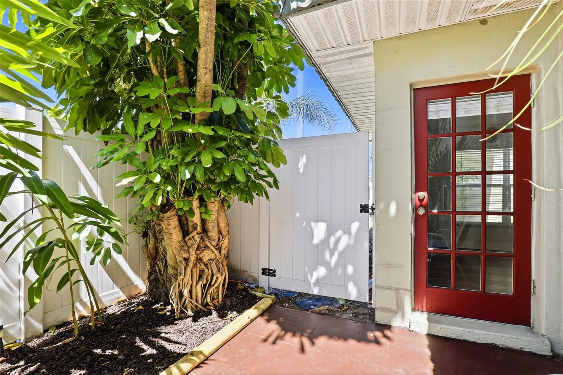 1799 N Highland Avenue Clearwater FL 33755