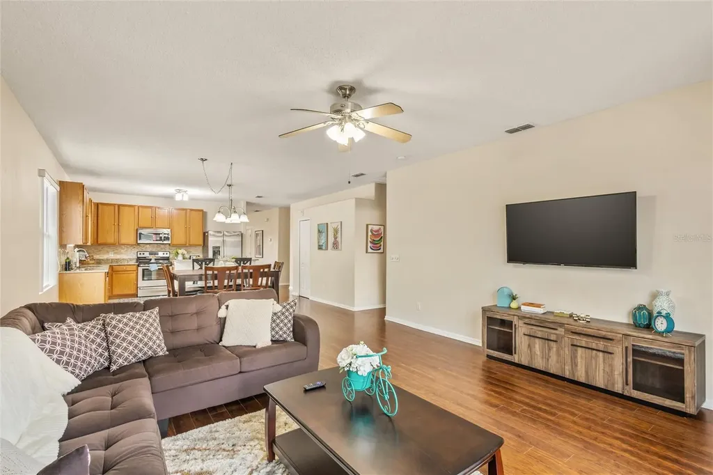 422 Graystone Boulevard Davenport FL 33837