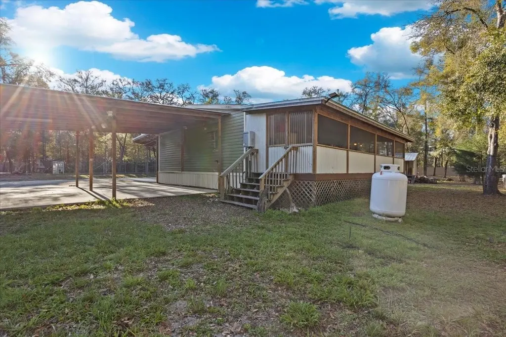 5850 NW 50th Street Bell FL 32619