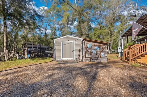 5850 NW 50th Street Bell FL 32619