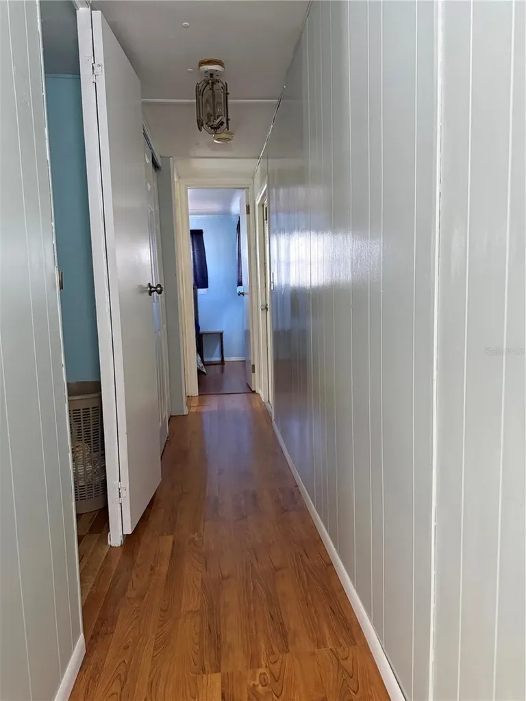 7803 46th Avenue N St Petersburg FL 33709