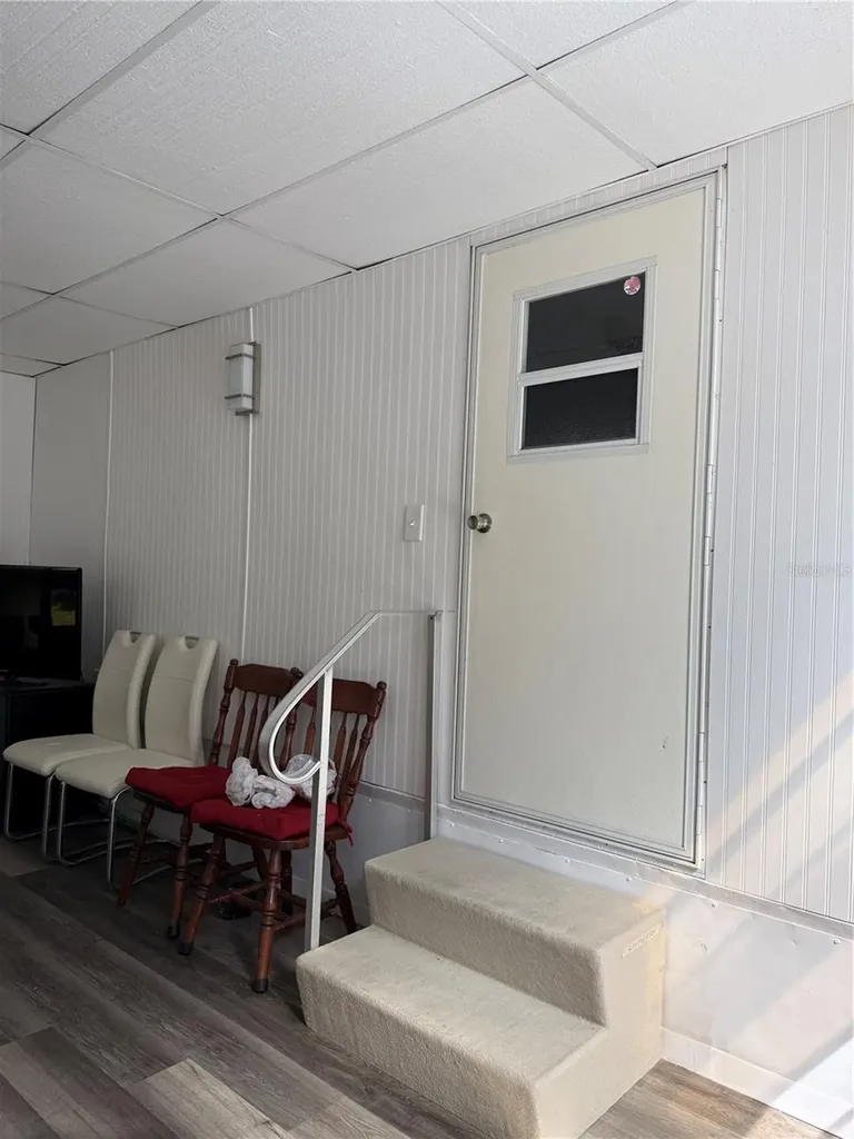 7803 46th Avenue N St Petersburg FL 33709
