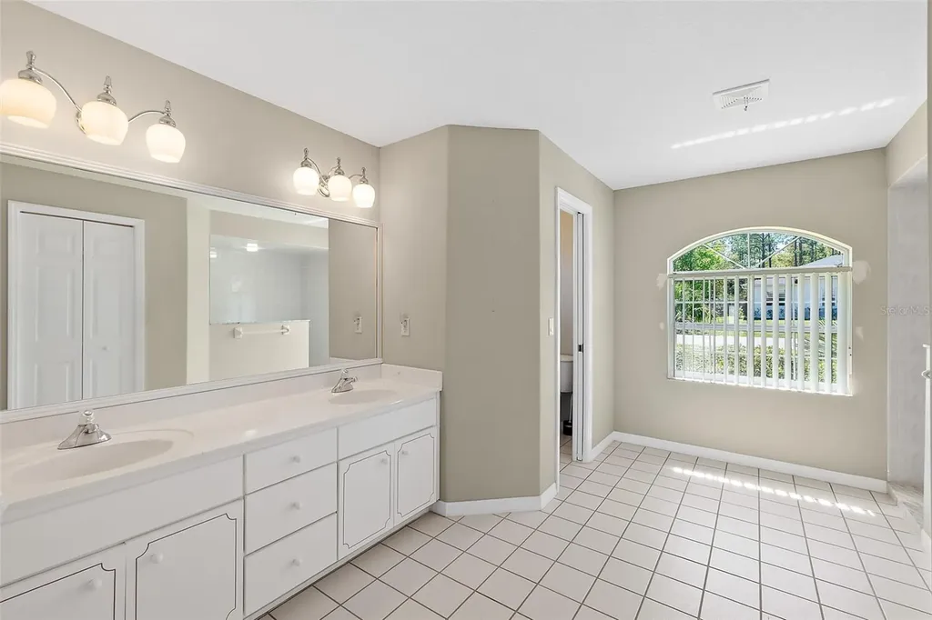 19 Portia Lane Palm Coast FL 32164