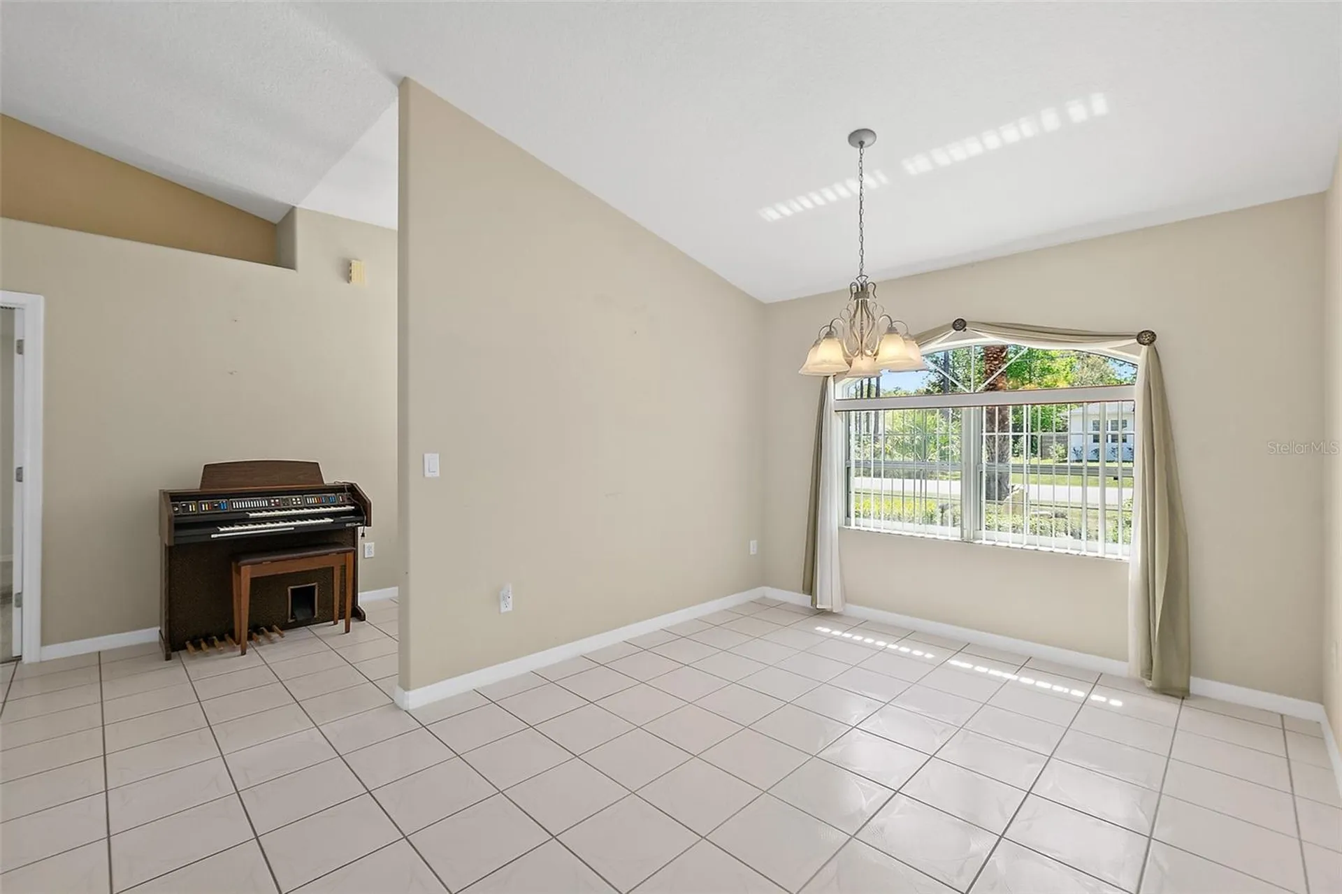 19 Portia Lane Palm Coast FL 32164