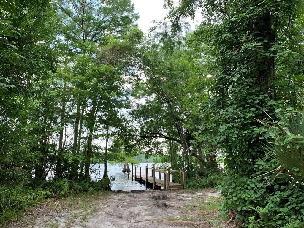 41180 Balsam Street Eustis FL 32736
