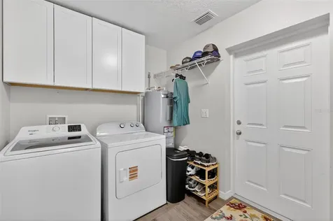 41180 Balsam Street Eustis FL 32736