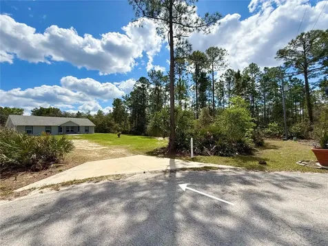 41180 Balsam Street Eustis FL 32736