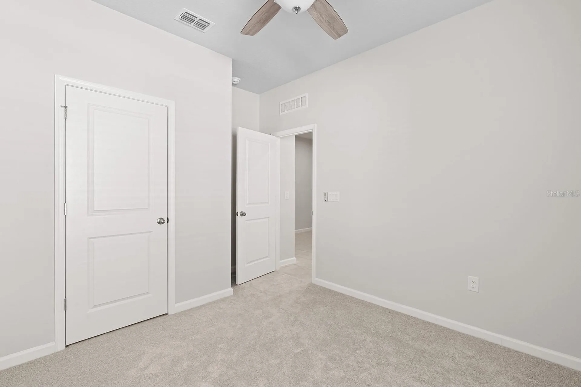 2964 Slough Creek Drive Kissimmee FL 34744
