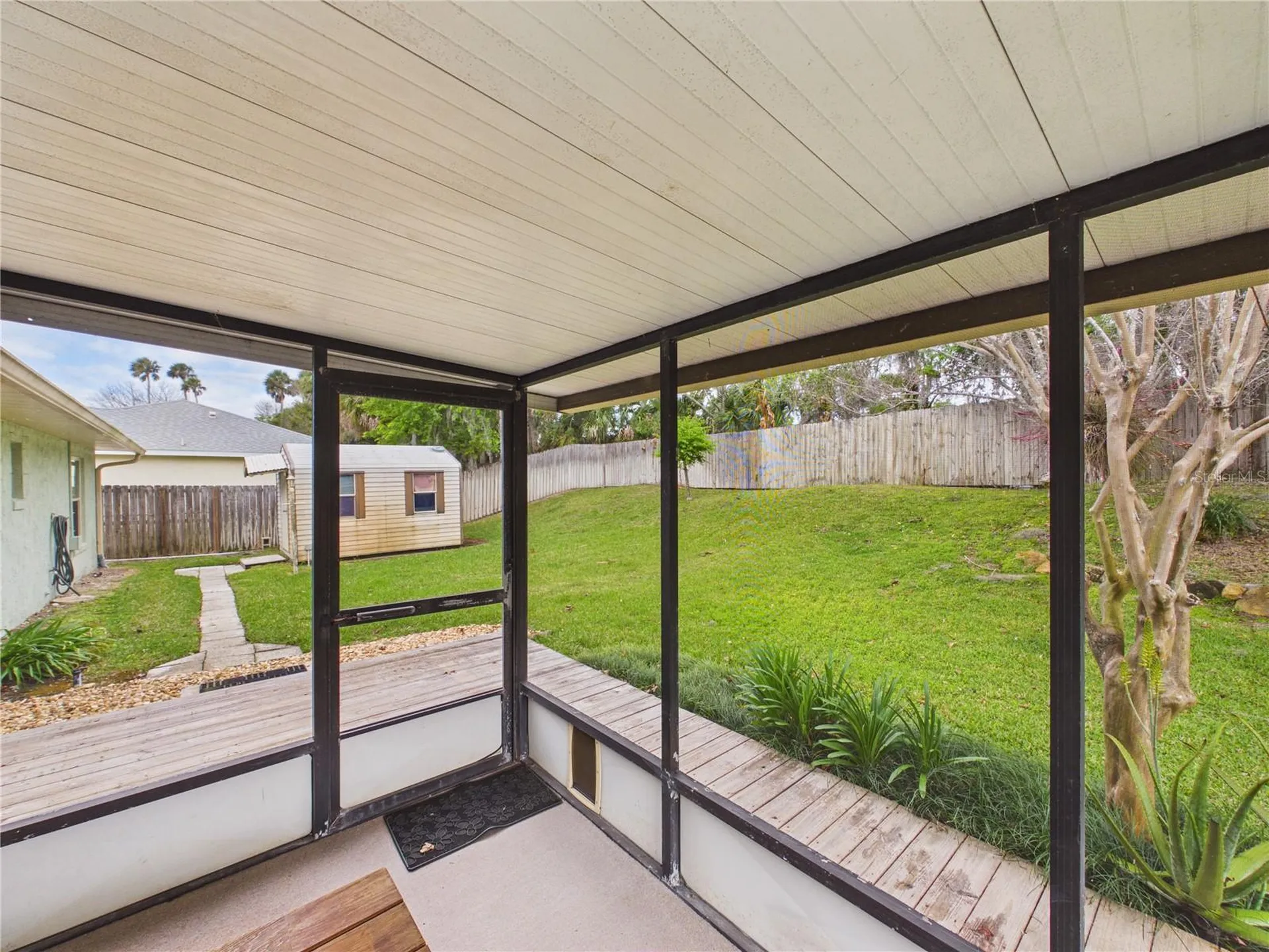 632 Cherokee Lane Daytona Beach FL 32117