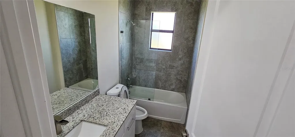 3008 NW 41st Avenue Cape Coral FL 33993