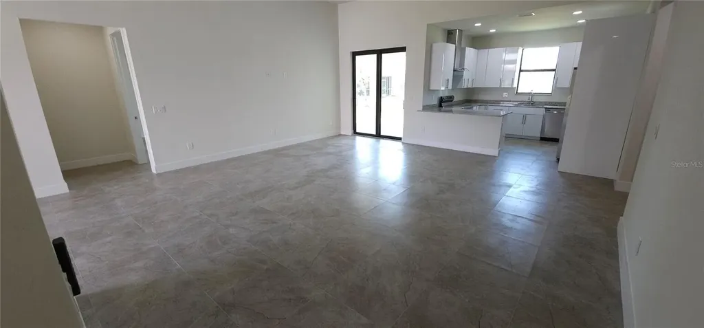 3008 NW 41st Avenue Cape Coral FL 33993