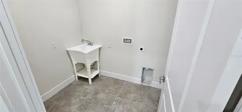 3008 NW 41st Avenue Cape Coral FL 33993