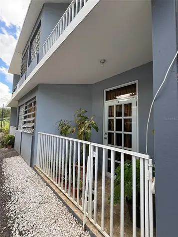 Carrera 132 Avenida Muñoz Rivera. Edificio Willers Chalet Penuelas PR 00624