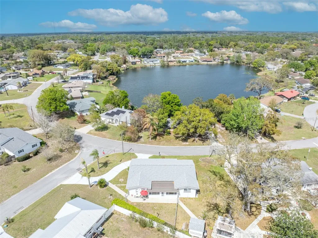 29 Jasmine Drive Debary FL 32713