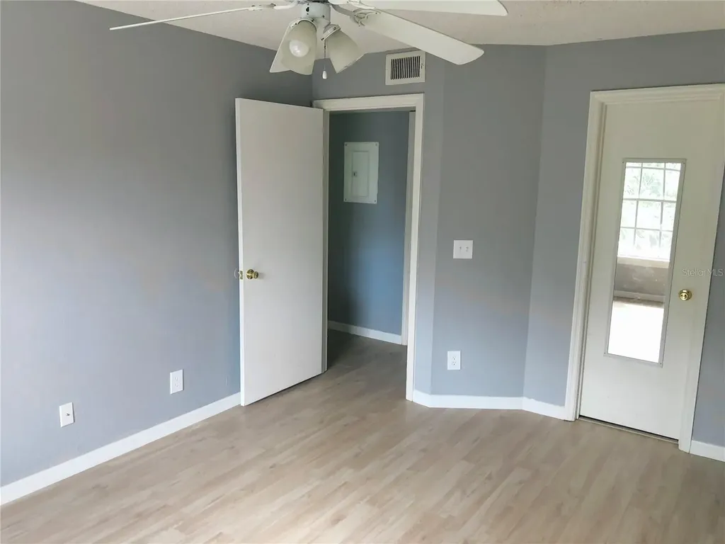 1037 S Hiawassee Road Orlando FL 32835