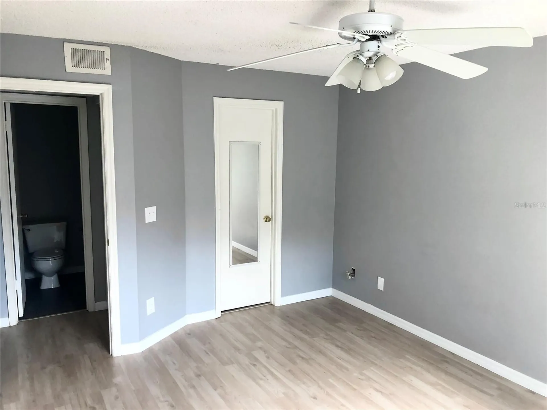 1037 S Hiawassee Road Orlando FL 32835