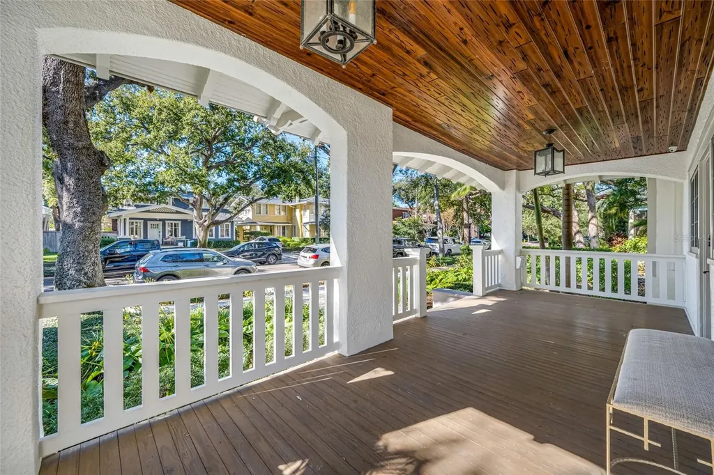 908 S Dakota Avenue Tampa FL 33606