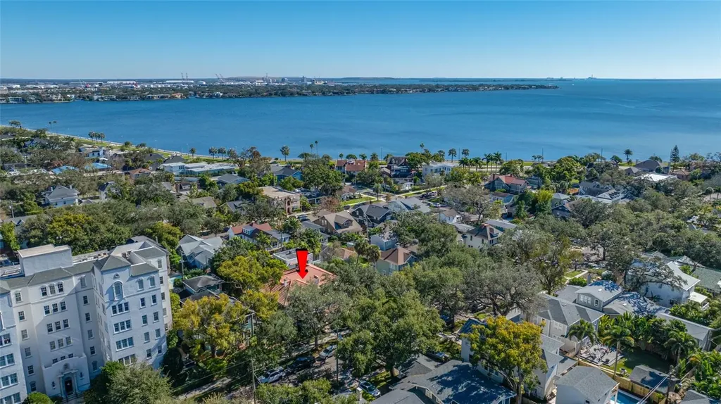 908 S Dakota Avenue Tampa FL 33606