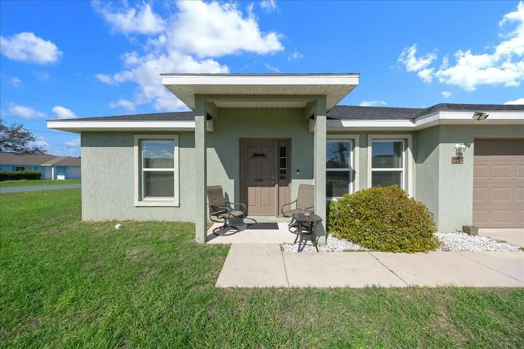 19 Juniper Loop Run Ocala FL 34480