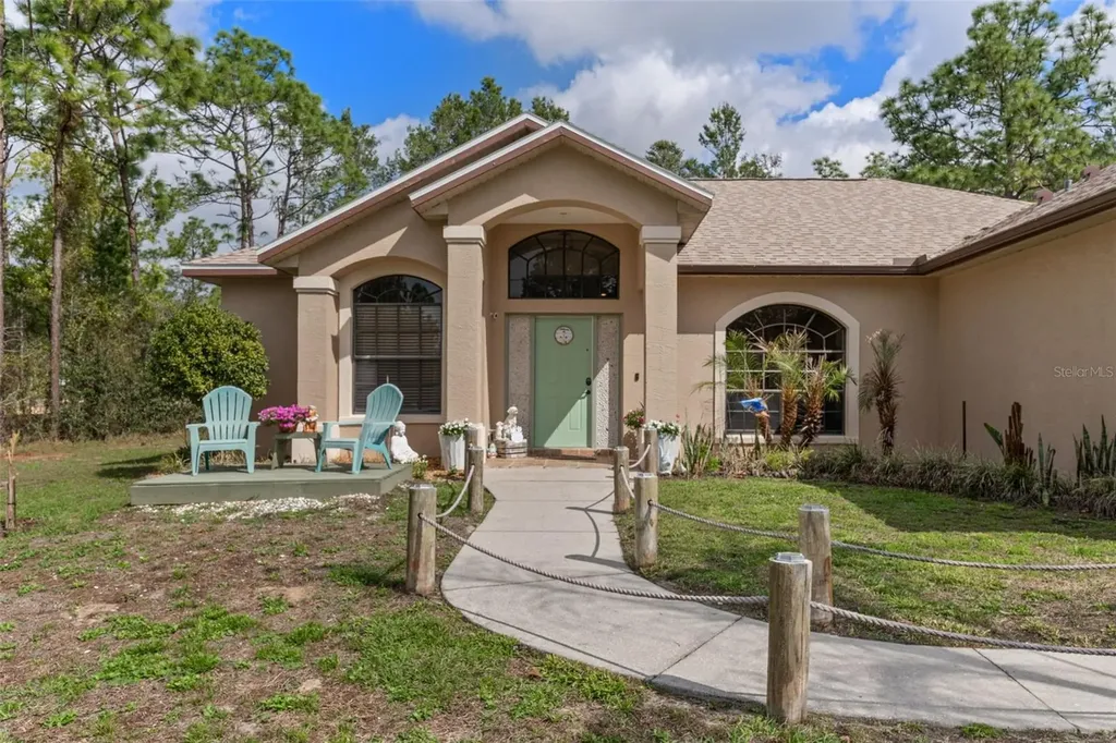 46 Fringetree Street Homosassa FL 34446
