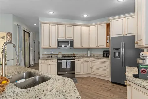 46 Fringetree Street Homosassa FL 34446