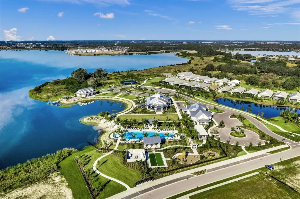 997 Crosswind Avenue Sarasota FL 34240