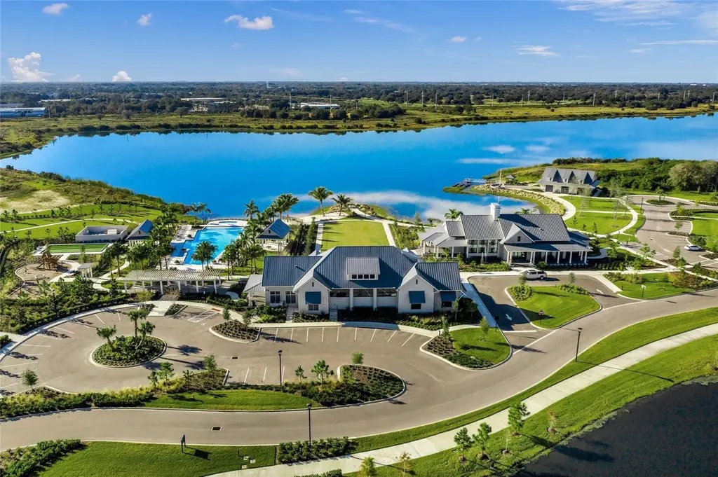 997 Crosswind Avenue Sarasota FL 34240