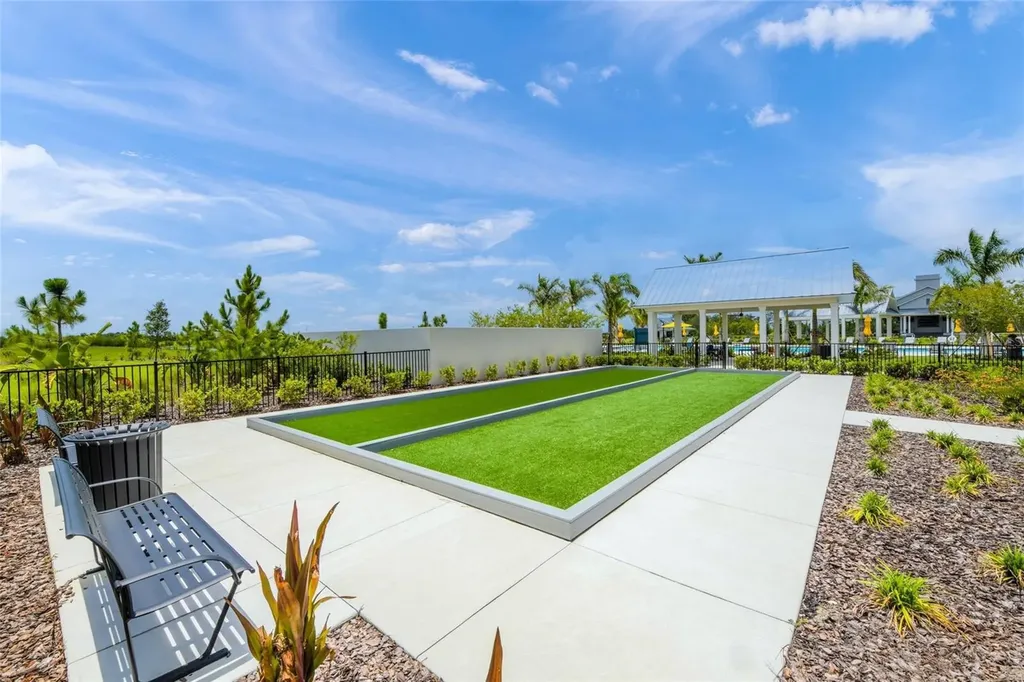 997 Crosswind Avenue Sarasota FL 34240