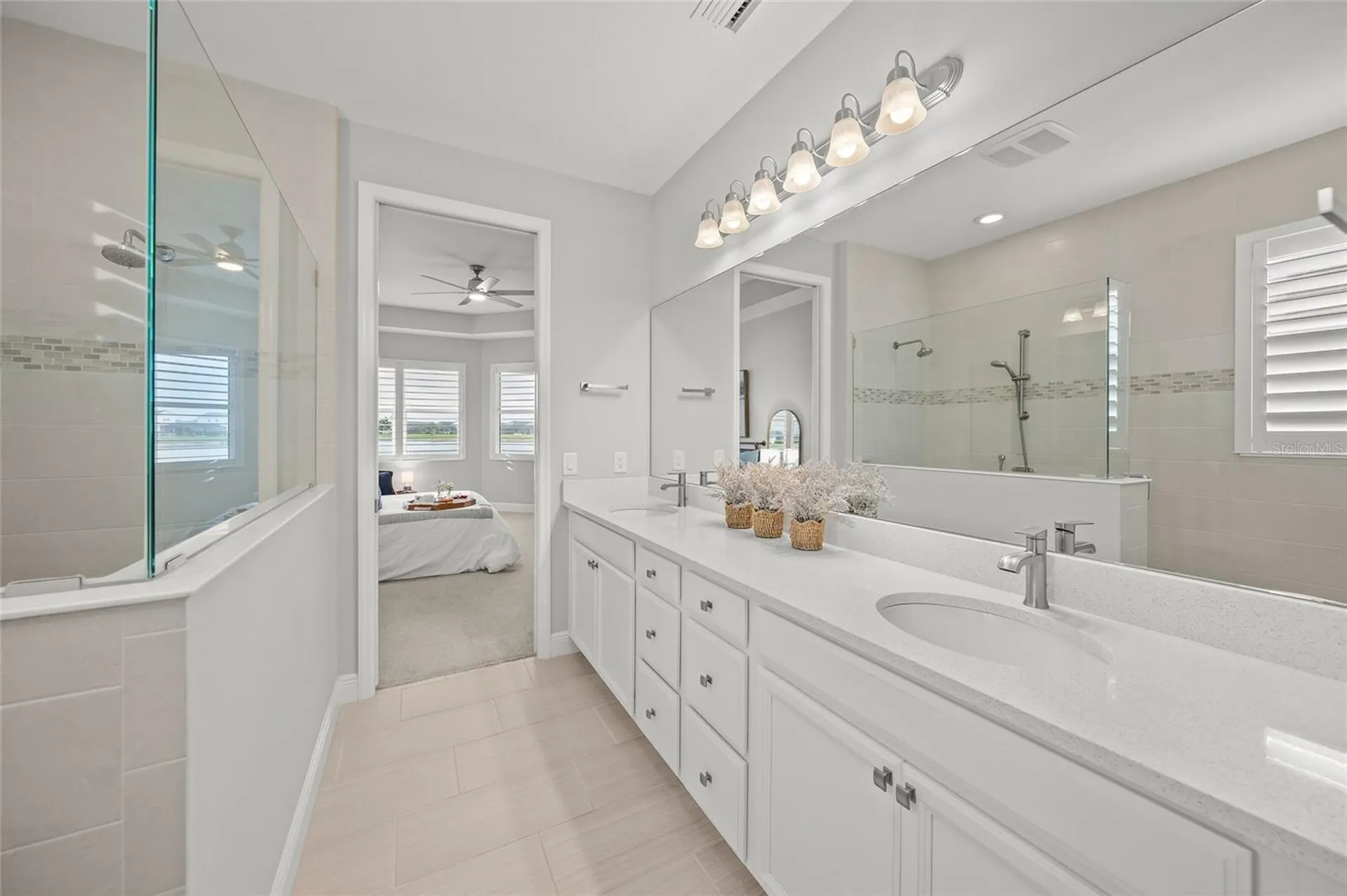 997 Crosswind Avenue Sarasota FL 34240