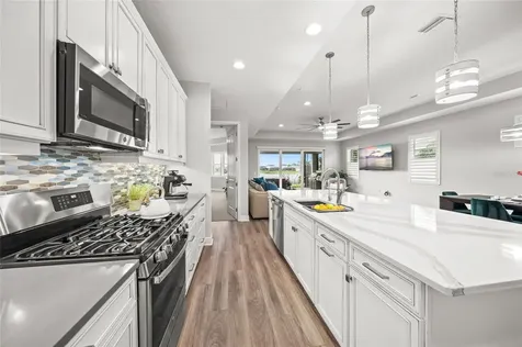997 Crosswind Avenue Sarasota FL 34240
