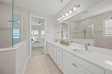 997 Crosswind Avenue Sarasota FL 34240
