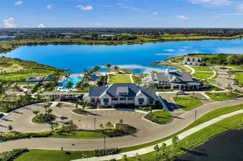 997 Crosswind Avenue Sarasota FL 34240