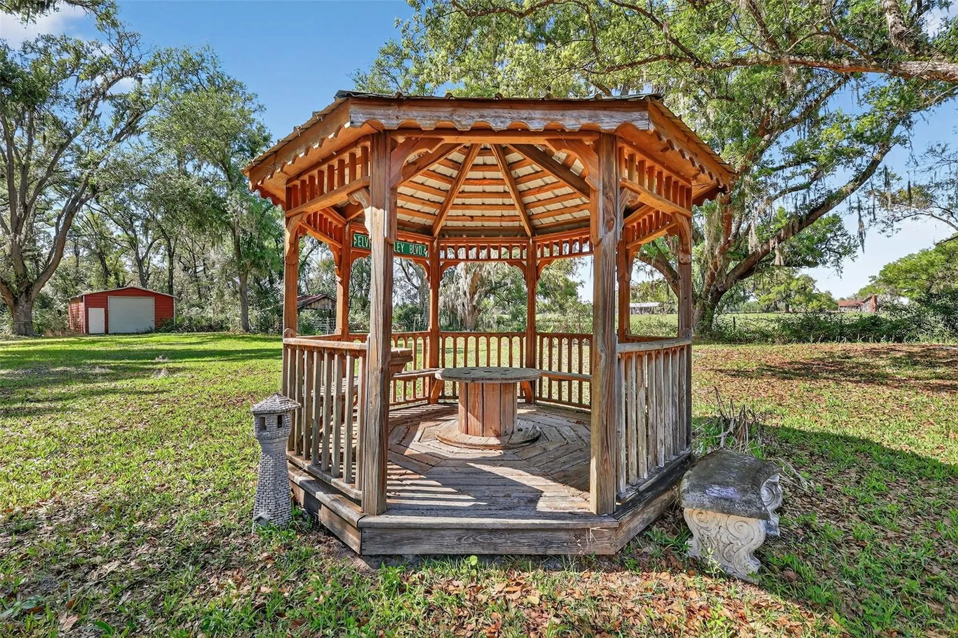 14370 Co Road 751 Webster FL 33597