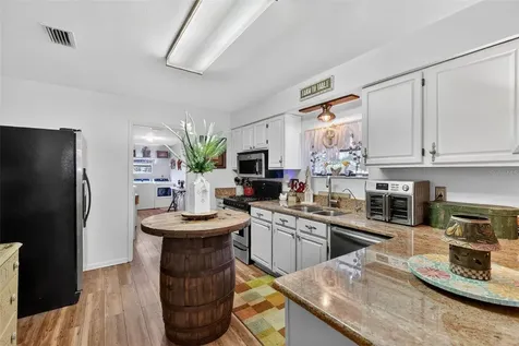 14370 Co Road 751 Webster FL 33597