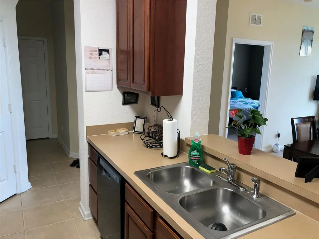 2484 San Tecla Street Orlando FL 32835