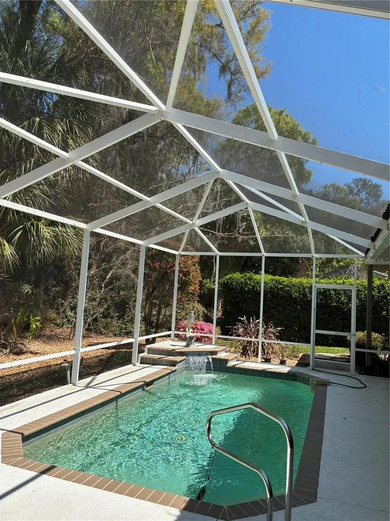 19433 SW 82nd Place Road Dunnellon FL 34432