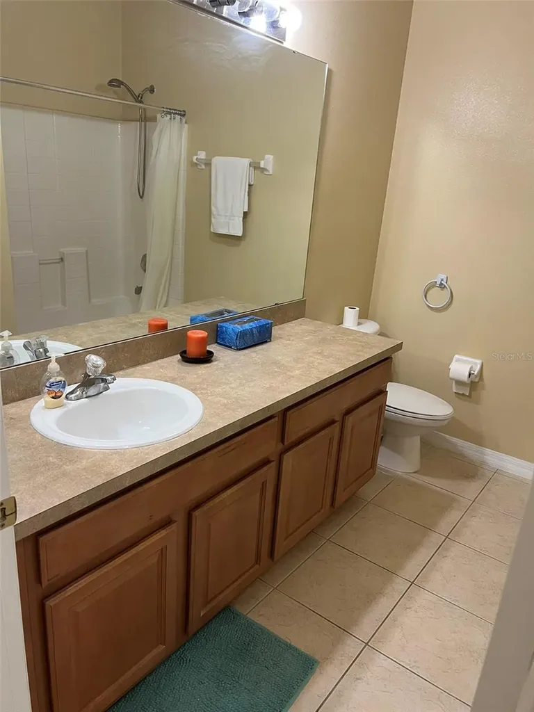 948 Hacienda Circle Kissimmee FL 34741