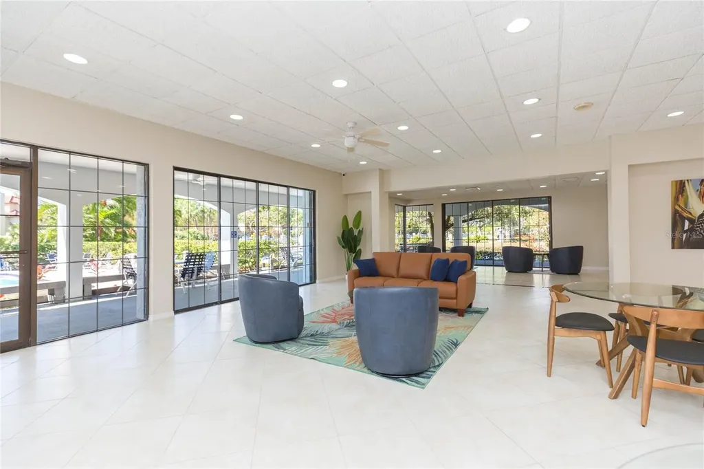 2333 Feather Sound Drive Clearwater FL 33762