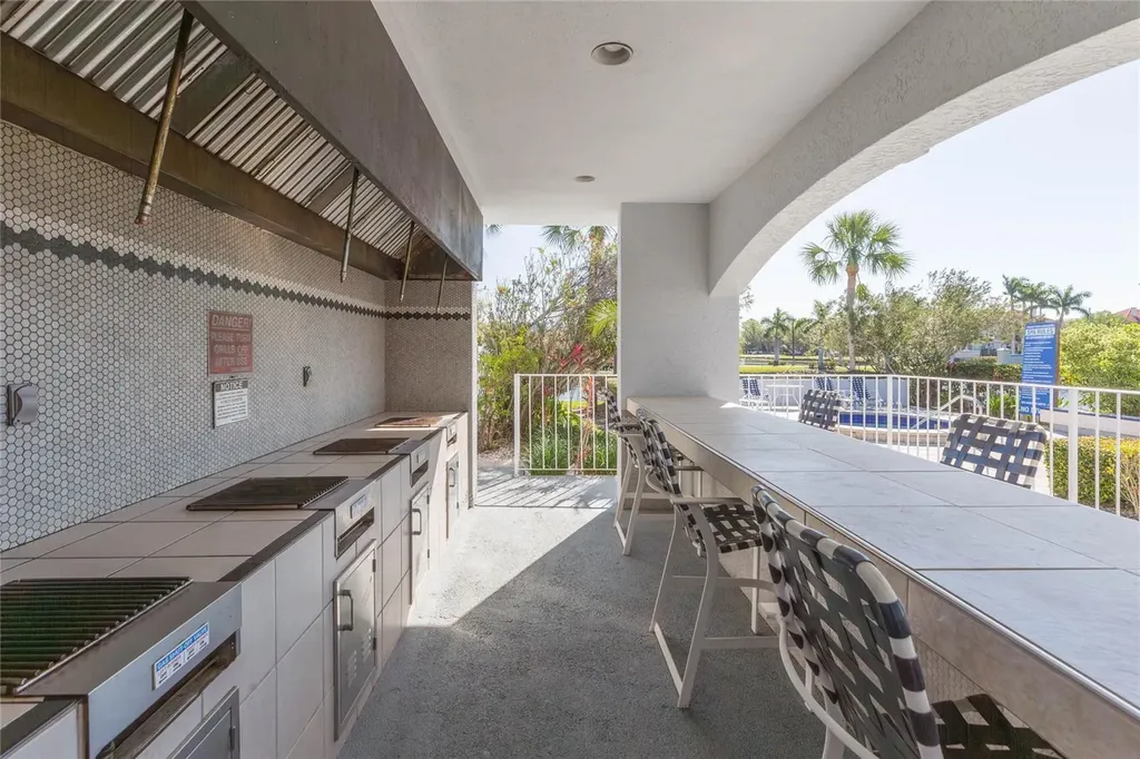 2333 Feather Sound Drive Clearwater FL 33762