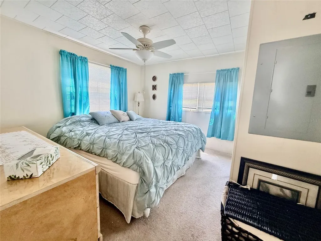 651 54th Lane S Gulfport FL 33707