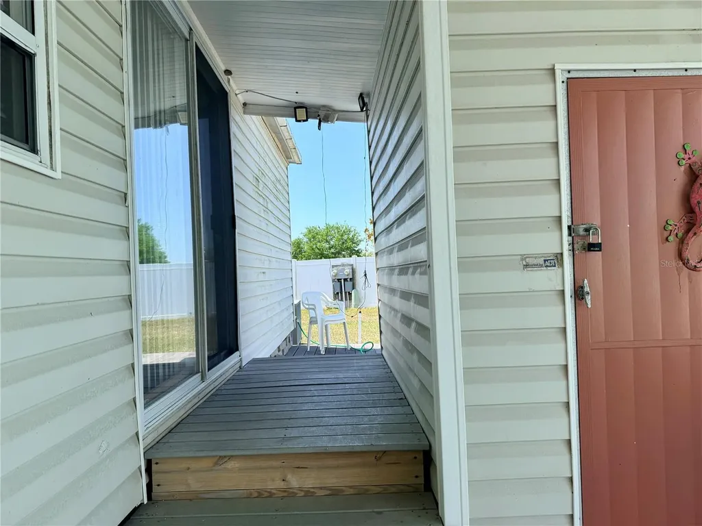 651 54th Lane S Gulfport FL 33707
