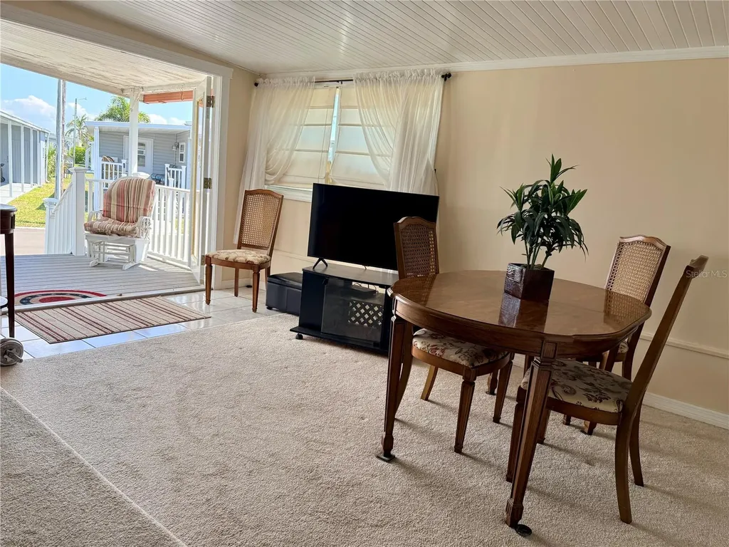 651 54th Lane S Gulfport FL 33707
