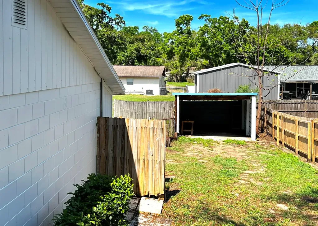 2307 Merrily Circle N Seffner FL 33584