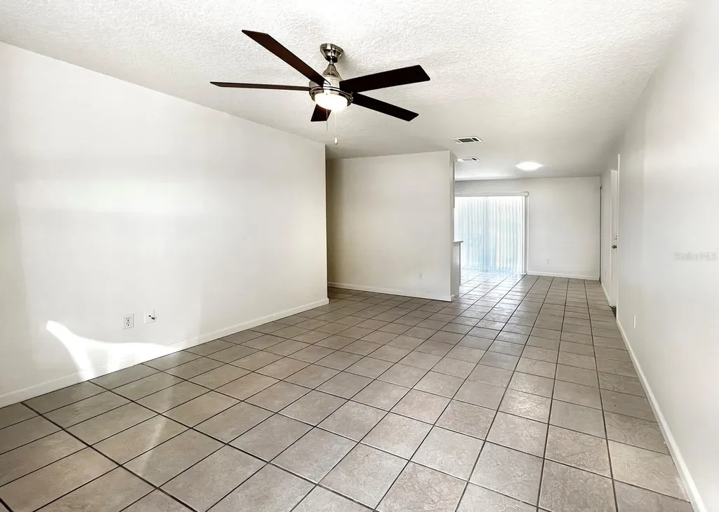 2307 Merrily Circle N Seffner FL 33584